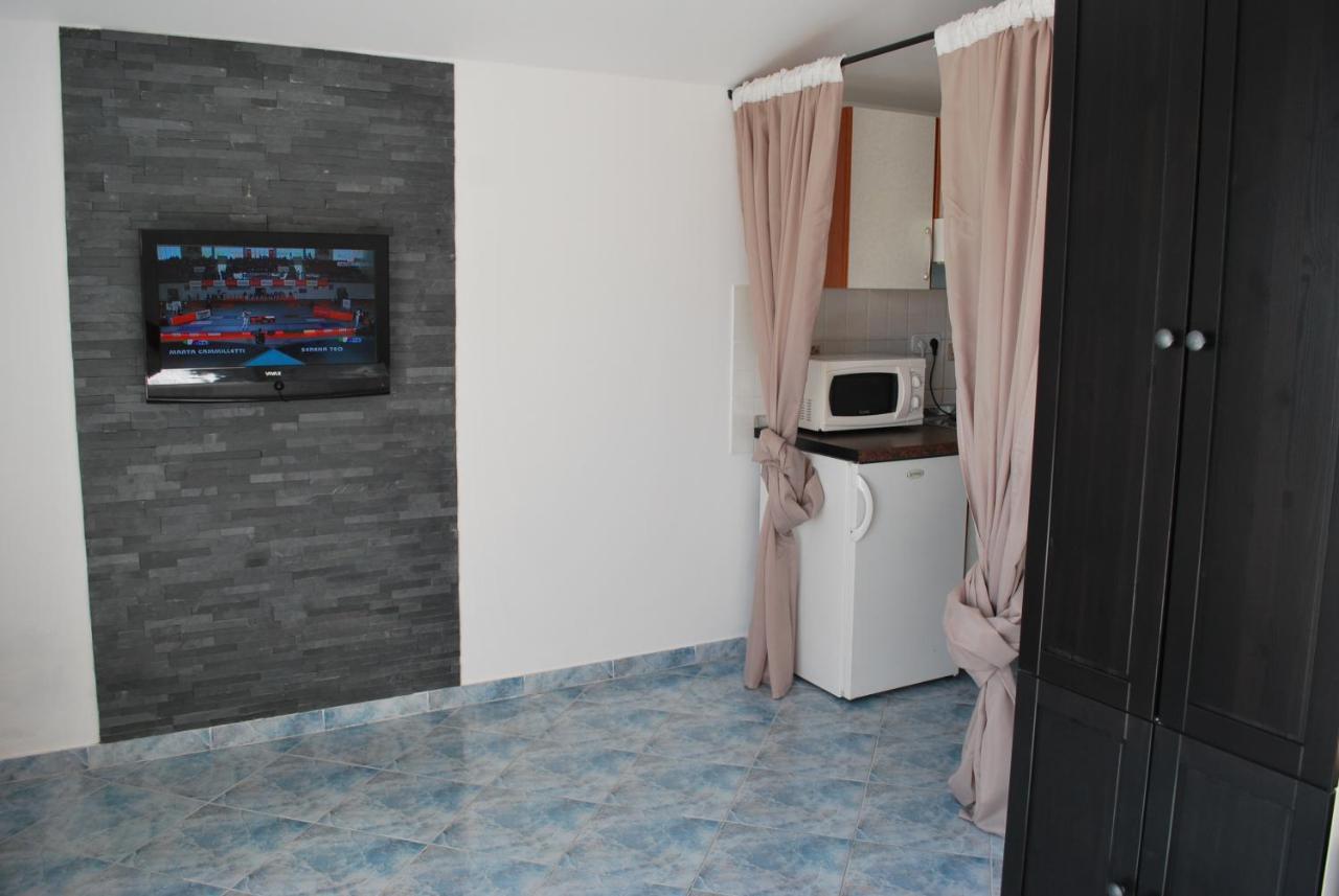 Apartments Maria Porec Exterior photo